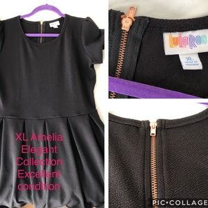 Excellent Condition SOLID Black 🦄 XL Amelia.